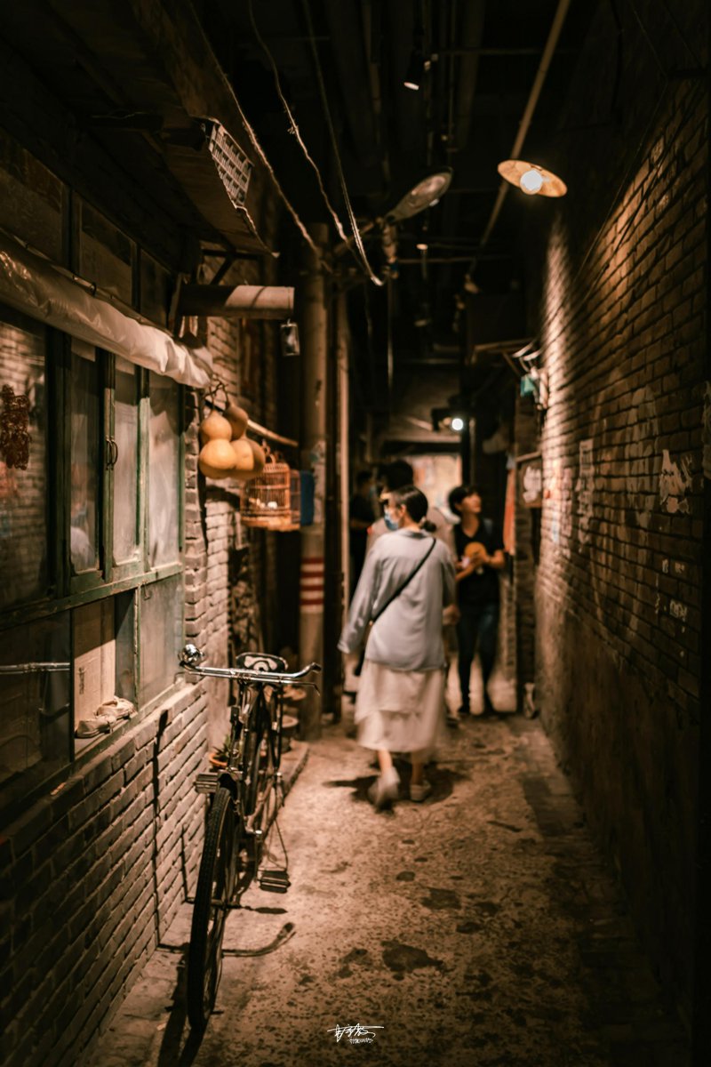 百货零售行业：机遇与挑战共存的时代